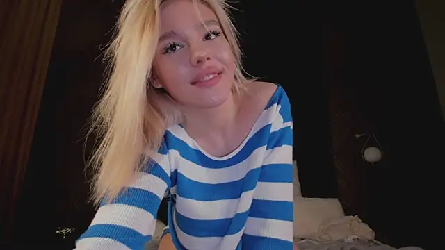 Anna_Robinson's cam snapshot