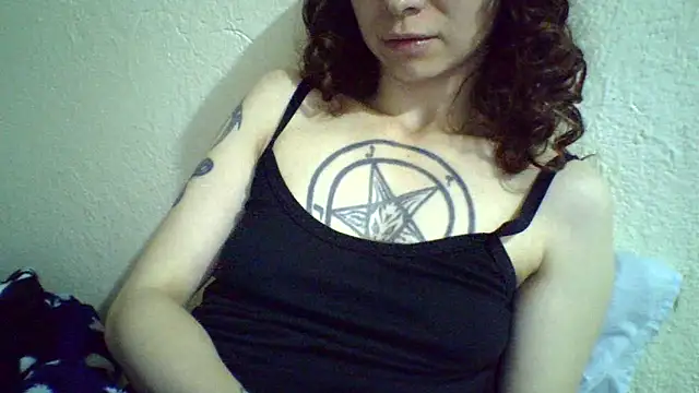 CELEna098rs707's cam snapshot