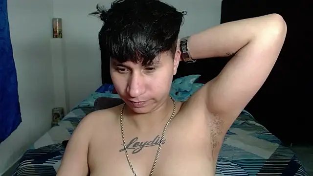 Im_Milan_Rs's cam snapshot