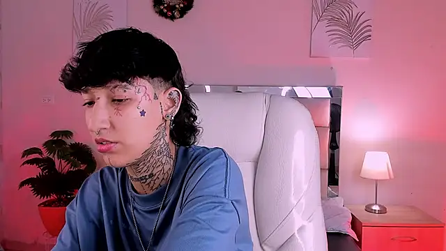 Luci_Rose's cam snapshot