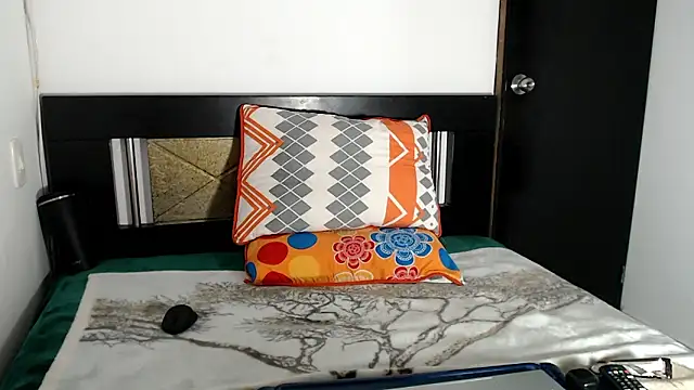 Babylin77 live sex cam