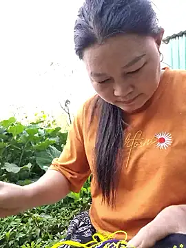 yoowwmr's cam snapshot