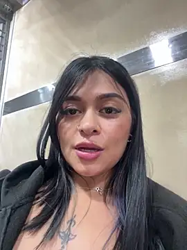 Saray_charmante's cam snapshot