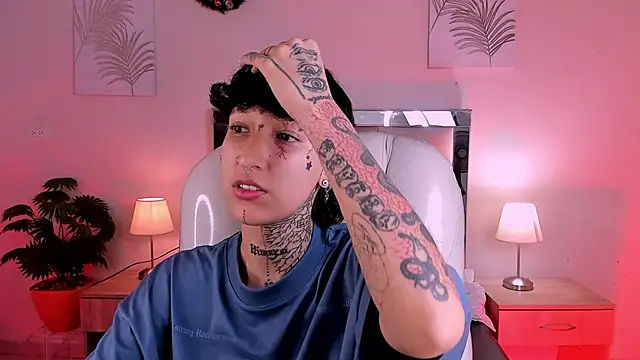 Luci_Rose's cam snapshot