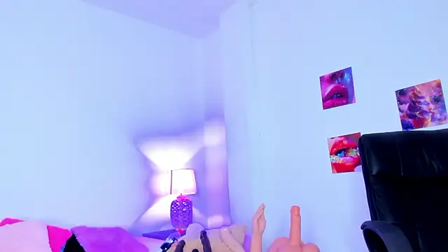 naomy_68's cam snapshot