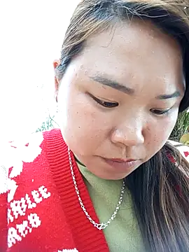 may-squirl's cam snapshot