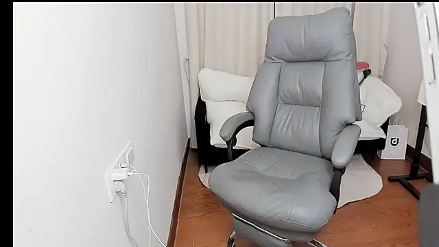 linlinjiang33's cam snapshot