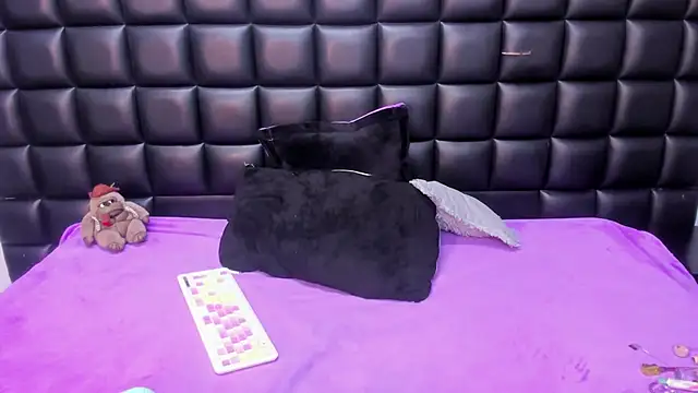 Avi_Thomsonn's cam snapshot