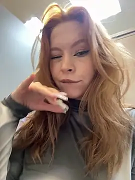 _Little_Ginger's cam snapshot