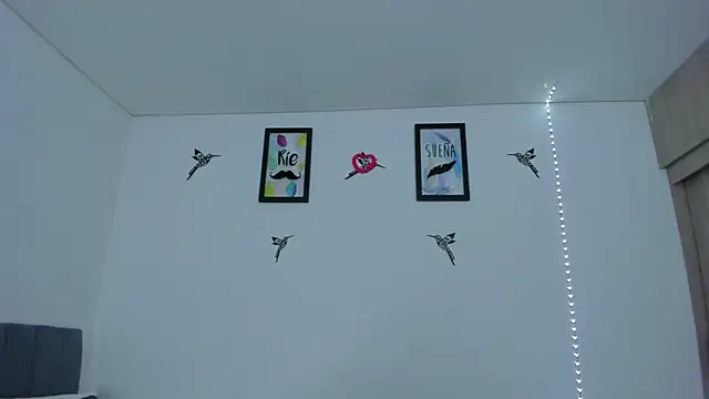 im_sarah34's cam snapshot