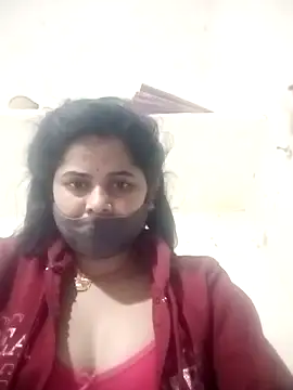 JULEE-740's cam snapshot