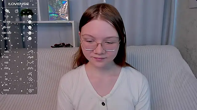 luv_tessa's cam snapshot