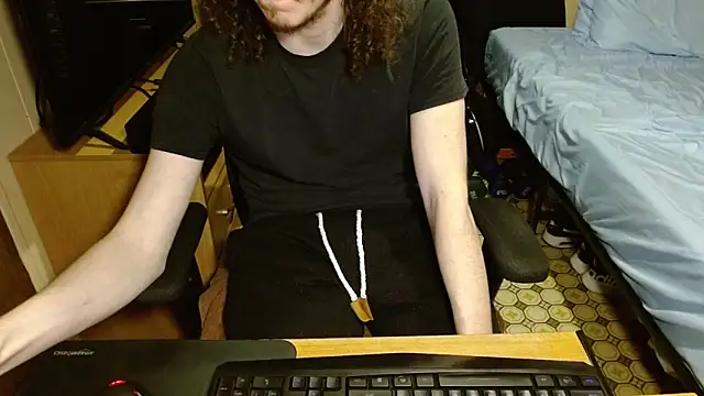 readytocome90's cam snapshot