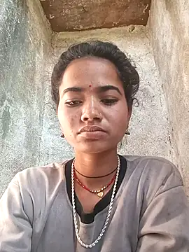 Jooli_sakya's cam snapshot