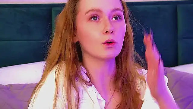 AgataFoxley's cam snapshot