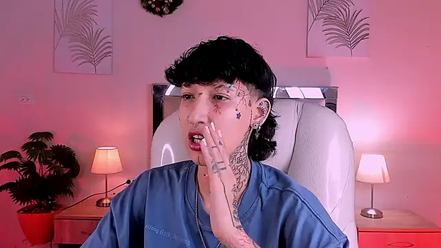 Luci_Rose's cam snapshot