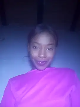 Aliis_Love's cam snapshot