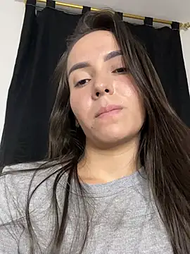 Scarlett05 live sex cam