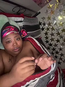 Chocolatebunnyxx96 live sex cam