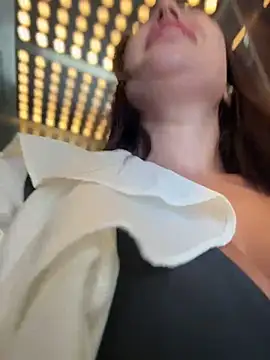 AleksandraRich's cam snapshot