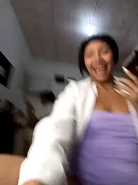 My-Princess-Mia live sex cam