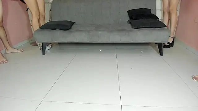 thegirls_girls's cam snapshot