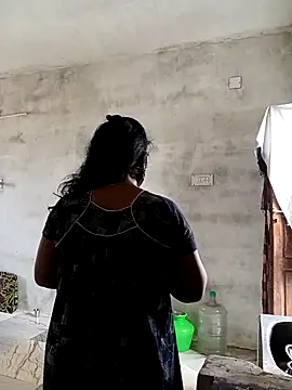 MaaliiiPonuTamil's cam snapshot