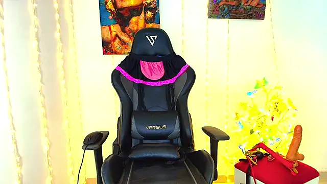 GINNIS_CLARCK's cam snapshot