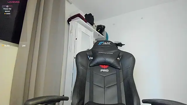 Lizziegrey0's cam snapshot