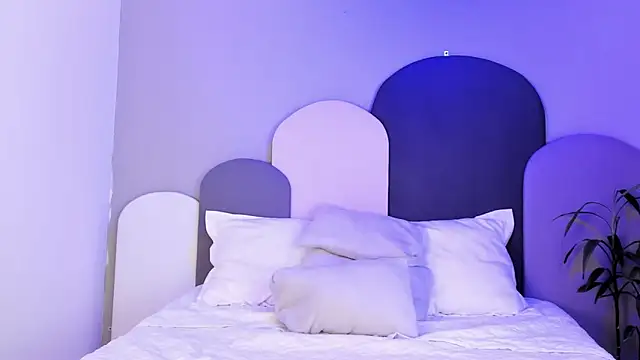 TaraCarson live sex cam