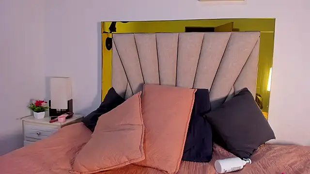 vahiolet_fuentes's cam snapshot