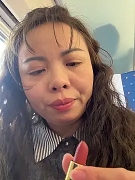 chick-888's cam snapshot