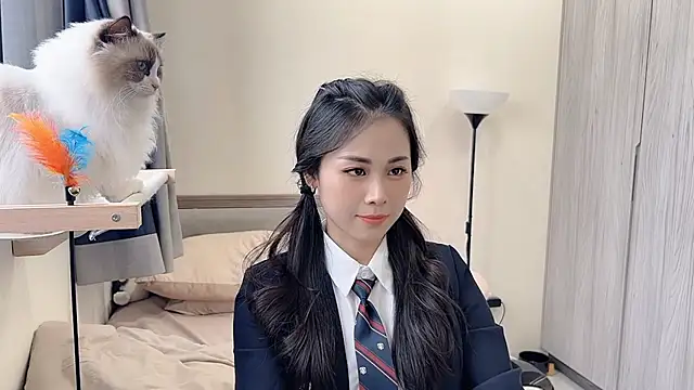 BabyOneDaily's cam snapshot