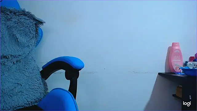 klylls_squirt_'s cam snapshot