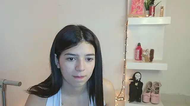 eva_sin18 live sex cam