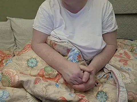 MarthaBriest's cam snapshot