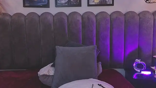 Dark_nina_ live sex cam