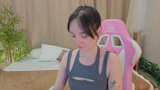 Cheryl__Brown's cam snapshot