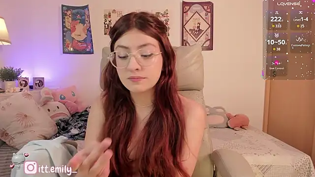 emily_uwu0's cam snapshot