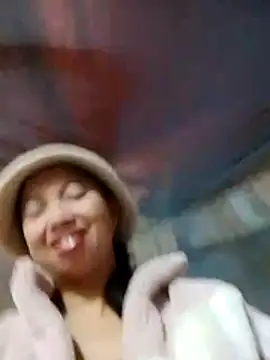 TRIEUTRIEU20's cam snapshot