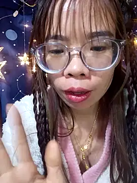 __Mai-love19__'s cam snapshot