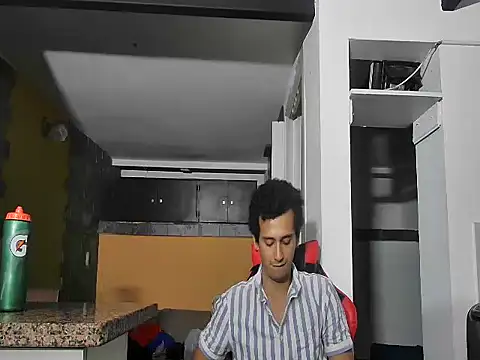 talktome4's cam snapshot