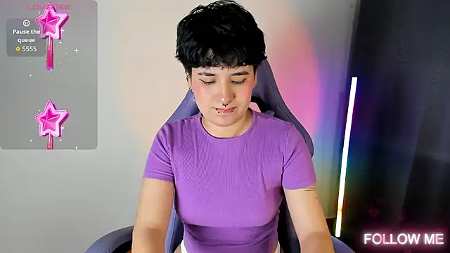 emma_cute7's cam snapshot