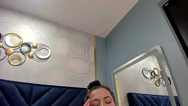 GiaBlaze_'s cam snapshot