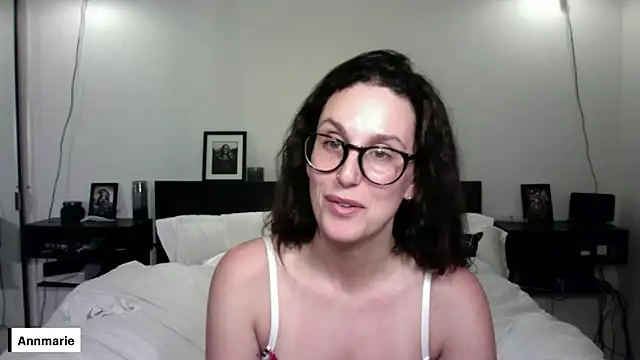 annmarieferrara's cam snapshot