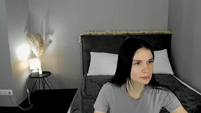 SkinyJoys's cam snapshot