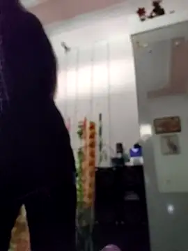 Hotty-Nidhi's cam snapshot