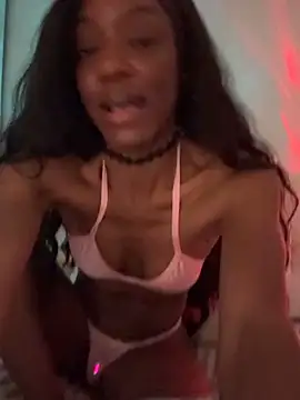 LoveDreaux's cam snapshot