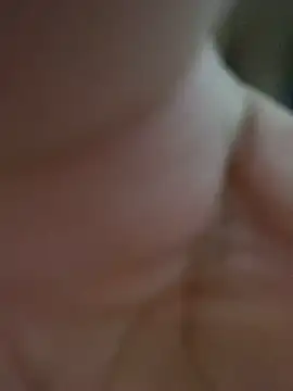 CHLOE_EF's cam snapshot