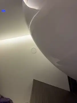 sukulaurens's cam snapshot